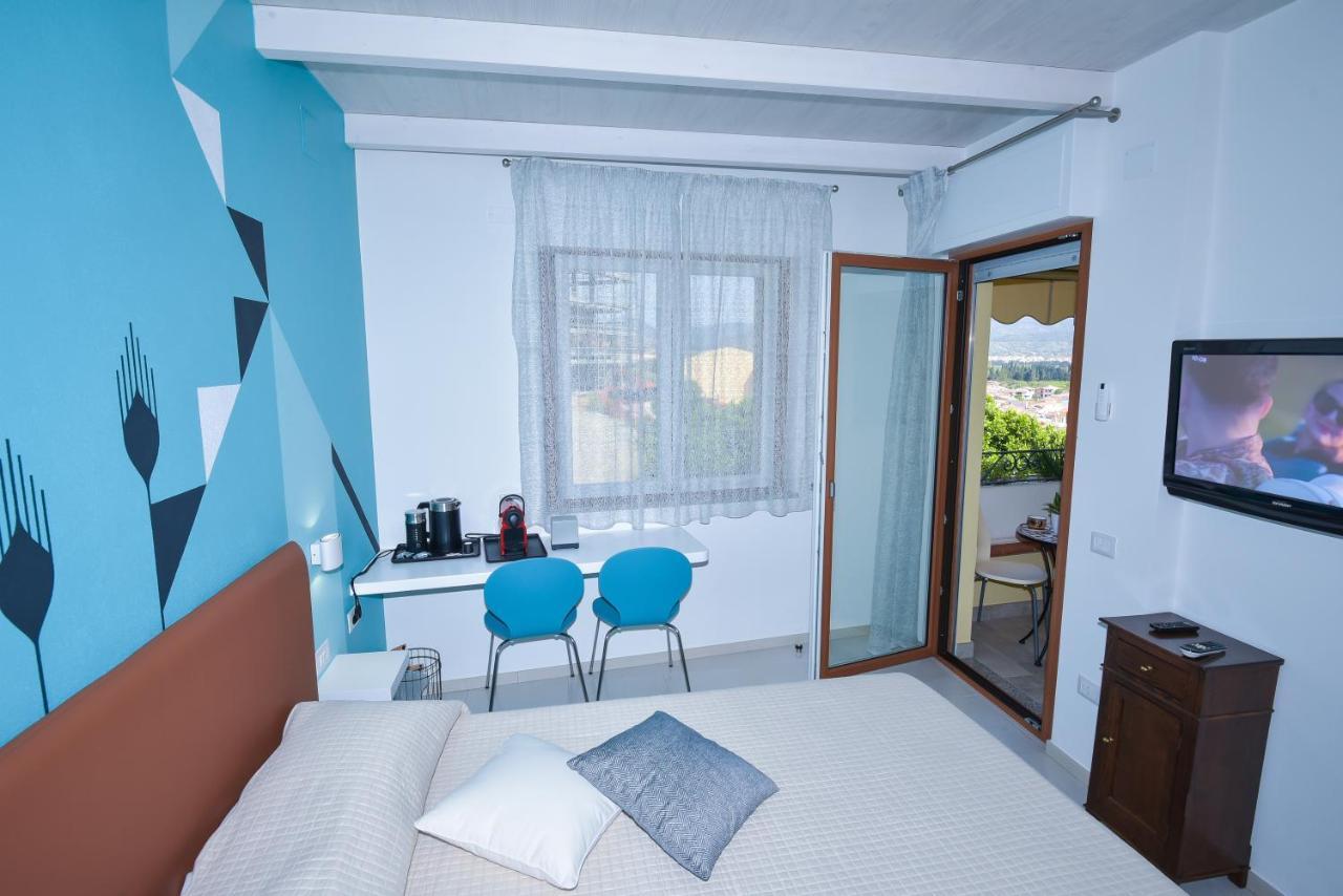 Vicocolli Rooms Muravera Exteriör bild