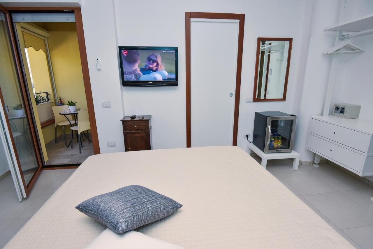 Vicocolli Rooms Muravera Exteriör bild